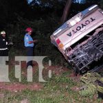 Camioneta volcada en carretera rural de Somoto: Milagrosa salvación de los ocupantes Foto: Camioneta volcada en carretera rural de Somoto: Milagrosa salvación de los ocupantes/TN8