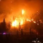 Foto: Incendio fuera de control en Canadá obliga a evacuar a más de 9,000 personas/ Cortesía
