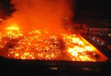 Fábrica en Turquía arde en llamas por cuarto día (VIDEO) Foto: Fábrica en Turquía arde en llamas por cuarto día/Créditos