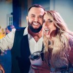 Las malas lenguas aseguran que Carín León «ya firmó su divorcio» Aseguran que Carín León ya firmó su divorcio