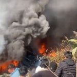 Foto: Un avión se estrella en Nepal, deja 18 muertos y solo se salva el piloto