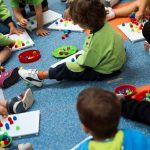 «Indignante»: 3 mujeres presas por maltratar a 35 niños en una guardería de Italia Foto: Detienen a tres mujeres por maltratar a niños en Italia /Cortesía