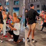 Joven simula propuesta de matrimonio con su amigo en la calle (VIDEO) Foto: Joven le hace pesada broma a su amigo al fingir proponerle matrimonio/Cortesía