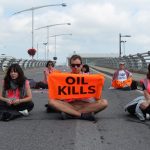 Foto: Detienen a ocho ecologistas tras irrupción en el aeropuerto de Fráncfort, Alemania/Créditos