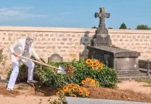 ¡Impactante hecho! Hombre intenta desenterrar al pintor Vincent van Gogh (VIDEO) Foto Hombre intenta desenterrar a Vincent Van Gogh de su tumba/Cortesía