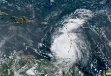 Huracán Beryl deja el primer muerto tras su paso por San Vicente Foto: Huracán Beryl avanza con fuerza /cortesía
