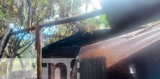 Foto: Autoridades investigan incendio en una vivienda en la frontera entre Nicaragua y Honduras/TN8