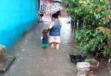 Inundaciones dejan incomunicada a varias familias de diferentes zonas de El Salvador Foto: Inundaciones dejan incomunicada a varias familias de diferentes zonas de El Salvador