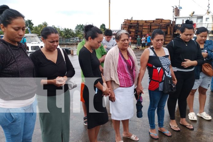 Foto: Continúa búsqueda de marinos desaparecidos del Skorpion 1 /TN8 Foto: Continúa búsqueda de marinos desaparecidos del Skorpion 1 /TN8