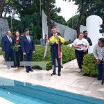 Foto: Delegación de Bielorrusia deposita ofrenda floral a héroes y mártires de Nicaragua / TN8