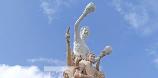 Foto: Rinden honores a Alexis Argüello en Managua / TN8