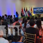 Estudiantes de la UNAN-León en intercambio con la Agencia Sputnik Foto: Encuentro de la UNAN-León con la agencia de noticias Sputnik / TN8