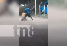 Brutal agresión a mujer en Corn Island: Vídeo indigna a los nicaragüenses Brutal agresión a mujer en Corn Island: Vídeo indigna a los nicaragüenses