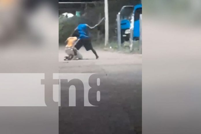 1 Brutal agresión a mujer en Corn Island: Vídeo indigna a los nicaragüenses