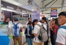 Familias nicaragüenses acuden al primer día de Feria de la Vivienda en Managua Foto: Familias nicaragüenses acuden al primer día de feria de la vivienda en Managua/TN8