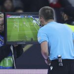 «Enchachados» terminan dos árbitros tras llegar «bolos» a un partido Foto: Árbitros son suspendidos /cortesía