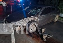 Conductor se estrella contra cabezal en Carretera Vieja a León Conductor se estrella contra cabezal en Carretera Vieja a León