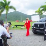 Emma Coronel debuta como modelo en la canción que relata su vida Foto: Emma Coronel y su debut /cortesía