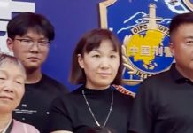 Una pareja en China se reencuentra con su hijo tras 37 años desparecido Foto: En China, pareja se reencuentra con su hijo desaparecido/Cortesía