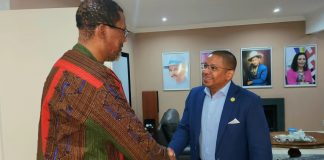 Foto:Mandla Mandela visita la Embajada de Nicaragua en Sudáfrica