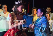 Coronación de la reina de las fiestas tradicionales de Juigalpa 2024 Foto: Coronación de la reina de las fiestas tradicionales de Juigalpa 2024/TN8