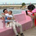 Familias disfrutan del Parque de la Alegría en el Puerto Salvador Allende, Managua Familias disfrutan del Parque de la Alegría en el Puerto Salvador Allende, Managua