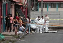 Hombre mata a su propia madre con un arma punzocortante en México Foto: Hombre mata a su propia madre con un arma punzocortante en México / Cortesía