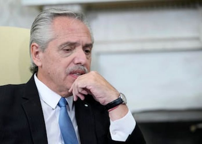 Foto: Renuncia de exmandatario de Argentina /cortesía Foto: Renuncia de exmandatario de Argentina /cortesía