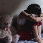 Capturan en Ecuador al desgraciado que abusó de sus niñas de 10 y 6 años Foto: Abusador es capturado en Ecuador /Cortesía