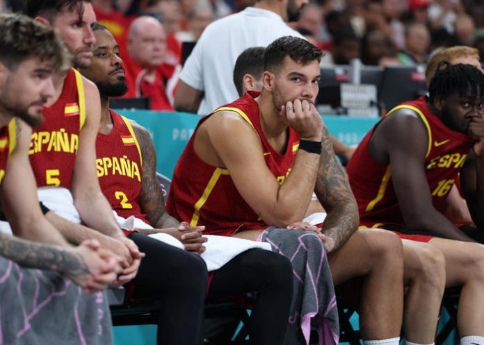 España perdió ante Canadá España fuera de los juegos olímpicos en básquet