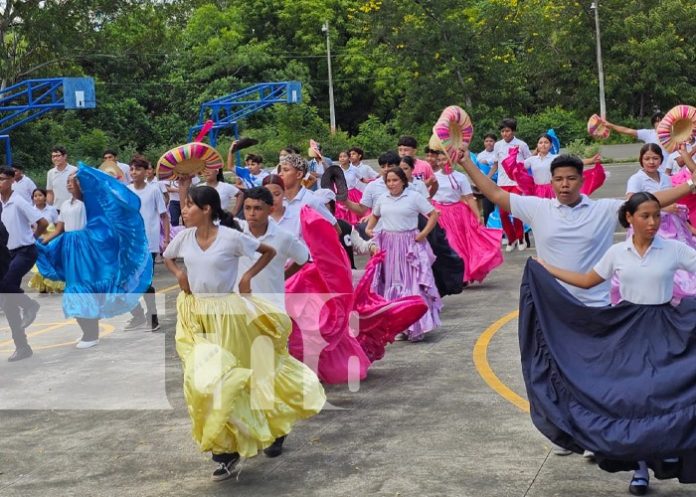 Foto: Baile tradicional