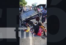 Furgón impacta con caponera y deja dos lesionados en Managua Foto: Fuerte accidente de tránsito en Carretera Norte, Managua / TN8