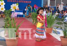 Foto: Pasarela de Huipiles en un colegio de Managua / TN8
