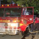 Madrugada de nervios por incendio en una vivienda del barrio La Esperanza, Managua Foto: Incendio en el barrio La Esperanza, Managua / TN8