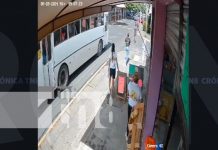 Supuesto loco ya tiene harto a la Colonia 14 de Septiembre, Managua Foto: Pobladores de la Colonia 14 de Septiembre, en Managua, no aguantan a supuesto "loco" / TN8