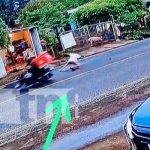 Motorizado arrolla a un anciano en el sector de Veracruz Foto: Motorizado atropella a anciano en Veracruz / TN8