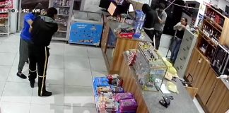 Foto: Asalto armado en el Super Express de Carretera Nueva a León / TN8