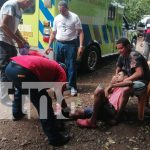 Joven casi pierde el pie derecho por la caída de lámina de zinc en Rivas Foto: En Rivas, joven resultó gravemente herido tras caerle una filosa lámina de zinc/TN8