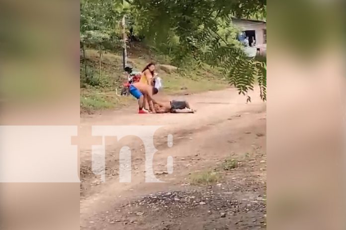 1 Foto: ¡Por bocón! Malmatan a sujeto en Rivas, que al calor de los tragos le da por ofender/TN8