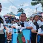 Las nuevas generaciones celebran nuestra historia con un colorido desfile en Bilwi