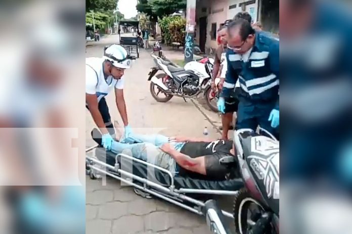 1 Foto: Accidente de tránsito en Rivas: Motociclista herido tras colisión con triciclo/TN8