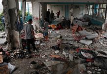 Brutal ataque de Israel a refugio en Gaza deja 10 muertos y numerosos heridos Foto: Muertos en un ataque de Israel contra una escuela en Gaza /Cortesía