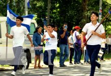 Comunidad educativa de Madriz y Nueva Segovia reciben la antorcha centroamericana Foto: La antorcha Centroamericana comenzó su recorrido/Cortesía