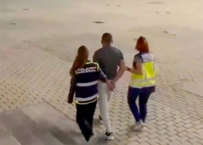 Foto: Detienen en España a líder de la pandilla la provincia panameña de Colón/Cortesía Foto: Detienen en España a líder de la pandilla la provincia panameña de Colón/Cortesía