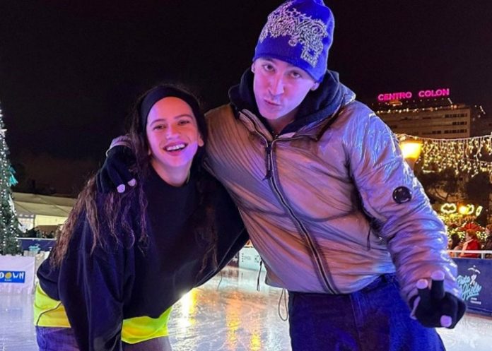 Foto: Rosalía en colaboración con el artista español Ralphie Choo/Cortesía Foto: Rosalía en colaboración con el artista español Ralphie Choo/Cortesía