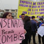 Empresas de transporte paralizan Perú tras el aumento de tarifas Foto: Caos en Lima Perú /cortesía