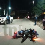 Una persona resultó lesionada tras choque entre camioneta y moto en Rivas Foto: Accidente en la entrada a la calle del Amor, en la ciudad de Rivas/TN8