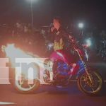 Familias participan de una exhibición de autos y motocicletas modificadas en Managua Foto: Familias participan de una exhibición de autos y motocicletas modificadas en Managua/TN8