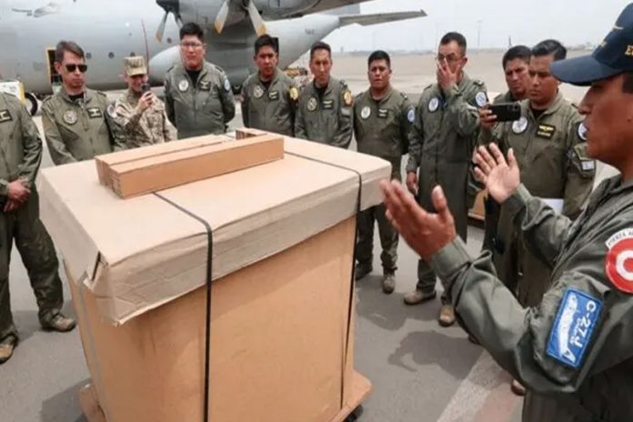 2 Foto: Llega ayuda internacional para combatir incendios forestales en Bolivia/