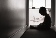 Indignante: rescatan a niño de 8 años que era maltratado por su padre Foto: Rescatan a niño de 8 años maltratado por su padre /Cortesía